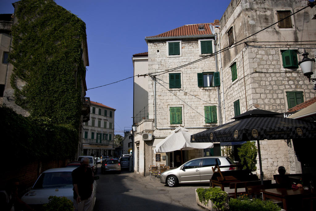 Speruna Luxury Inn Split Exterior photo